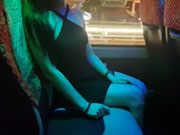 Esposa de Vietnam no usaba ropa interior en autobús